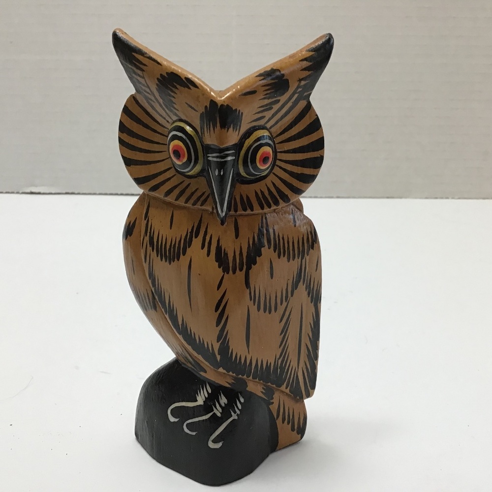 Handmade wooden figurine decor owl